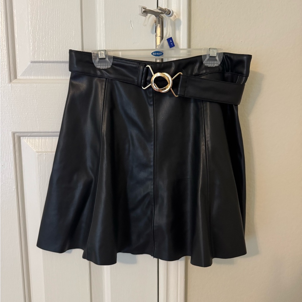Elegant Black Fake Leather Skirt with Belt